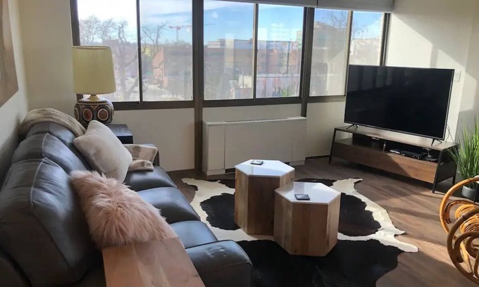 Boise Condo | Boutique Hotel-like Condo in the Heart of Downtownnn