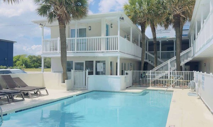 Downtown Myrtle Beach Apartment | Boutique on the beach, Studio #125 + Pool