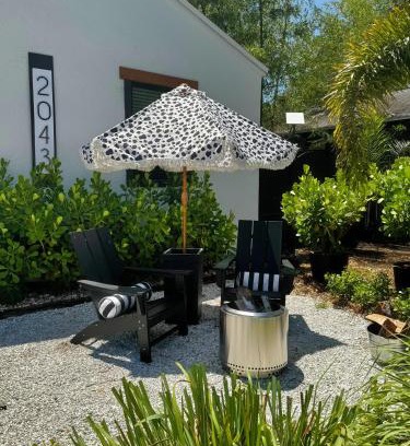 Fort Myers River District Apartment | Boutique Retreat in heart of River District