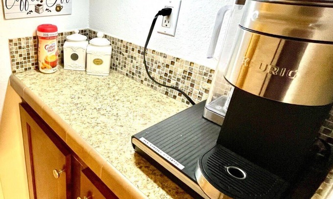 Woodland Park House | Boutique TinyHome w/Direct View of PikesPeak!