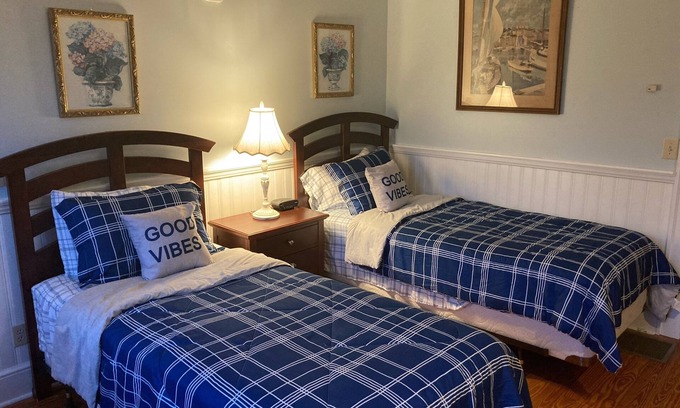 Waynesville House | Bowman · Bowman room at The Herren House