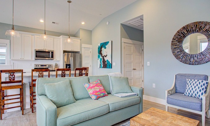 Corolla Light Condo | BQ12A Beach Jewel * 10 Min Walk to Beach