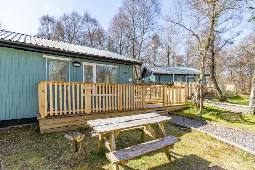 East Lewiston House | Bracken Lodge 7 with Hot Tub