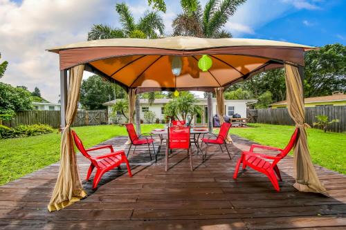 South Bradenton House | Bradenton Bungalow