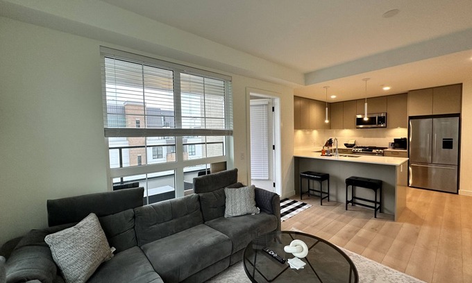 Langley Apartment | Brand New 1 Bedroom - luxury bed and finishings