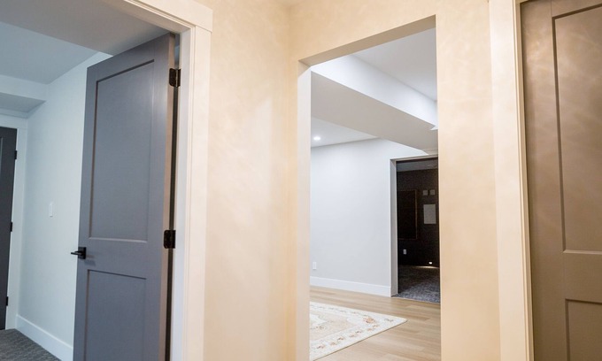 Colwood House | Brand new 1 bedroom suite