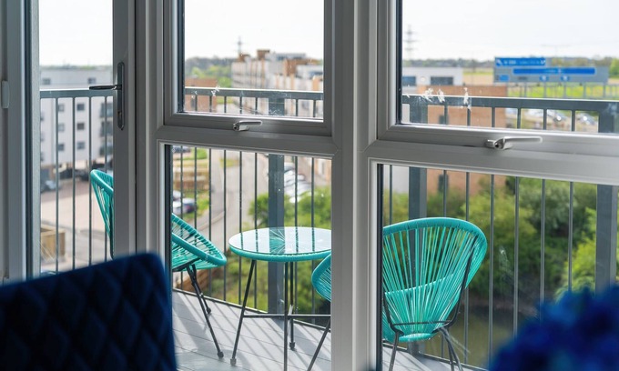 Luton Apartment | Brand New 2 Bed, 2 Bath Apartment in Luton 41