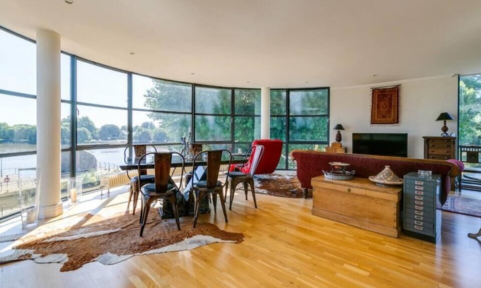 Syon Apartment | Brand New 2-Bed Apartment in Brentford Kew Gardens