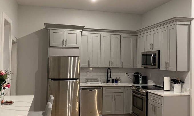 North Ironbound Apartment | Brand new 3 bdrm condo 8mi from NYC in Ironbound