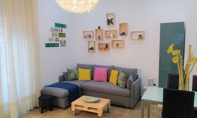 Granada City Center Apartment | Brand New Apartment in the Center. Parking & wifi