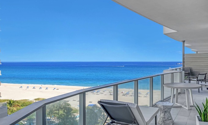 Singer Island Condo | Brand New Beachfront 2 bed/2.5ba Condo in 5 star resort Palm Beach area