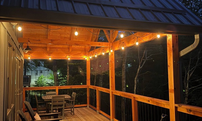 Beech Mountain Cabin | Brand New Cabin-Convenient Location!