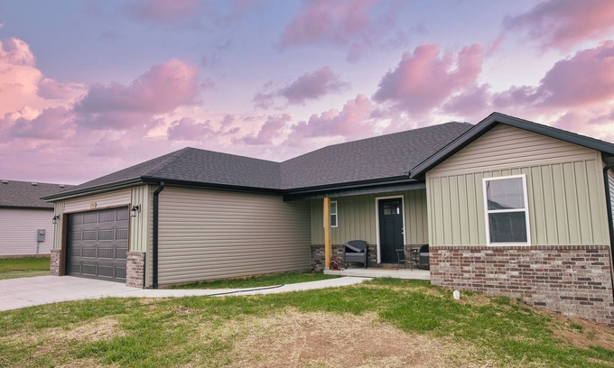 Springfield House | Brand-New Home in Springfield Missouri Near Ozark Empire Ground