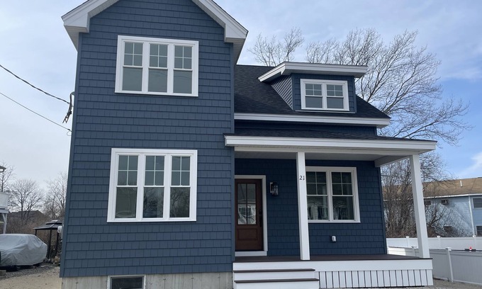 York House | Brand New Home on Nubble Peninsula