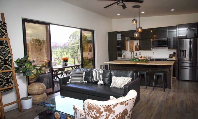West Sedona House | Brand new home with stunning views close to hiking trails, restaurants and more.