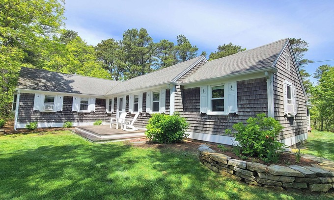 Truro House | BRAND NEW LISTING! Immaculate 4BD-A/C, Deck, Outdoor Shower, Only 0.2 Mi to Ballston Beach-1-Min Bike Ride!