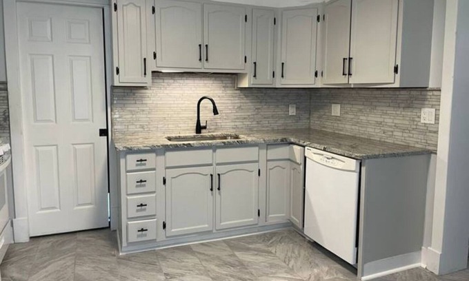 Buffalo House | Brand New Lower In Buffalo