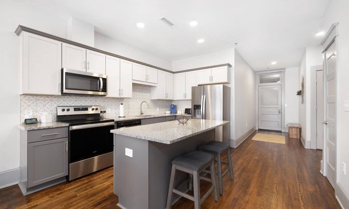 Johnson City Apartment | Brand new luxury 2BR loft in downtown Johnson City
