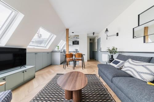 Champs-Elysees Apartment | Brand New Luxury Flat in Champs Elysees - Triangle d'Or