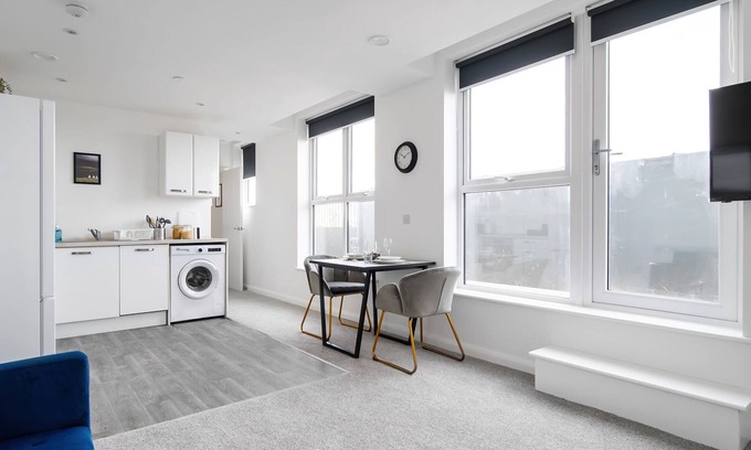 Luton Apartment | Brand New, Modern 1 Bed Apartment in Luton 50
