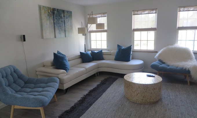 Nantucket Apartment | Brand new modern 2 bedroom apartment