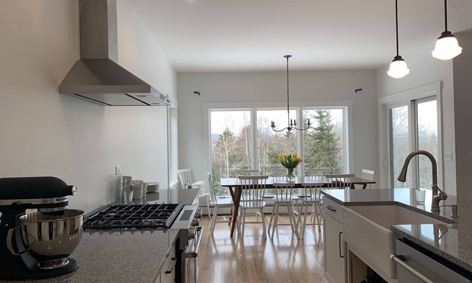 Owls Head House | Brand new modern farmhouse with harbor views