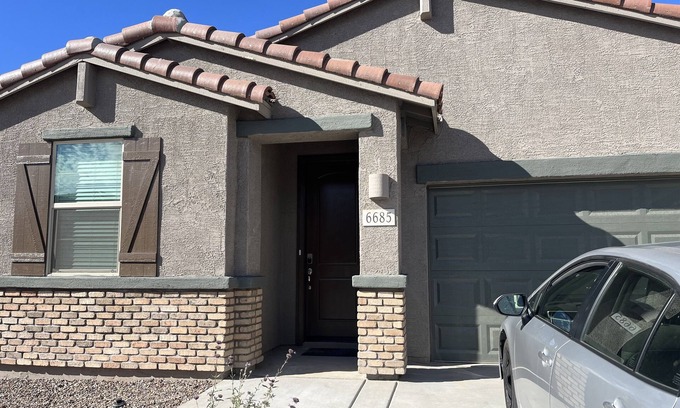 Tucson House | 💥✨BRAND-NEW Modern Home with New Appliances, Ready for you.✨💥
