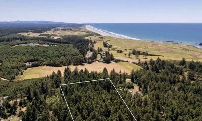 Bandon House | Brand New October 2023! Ultimate Golfers House in Bandon! Adjacent Sheep Ranch!