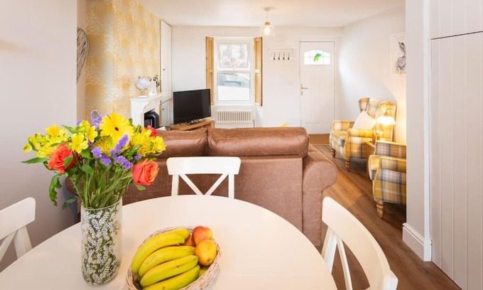 Torquay House | *Brand New* Olive Grove Cottage