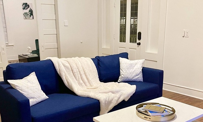 West End House | BRAND NEW Open-Concept near Mercedes-Benz!