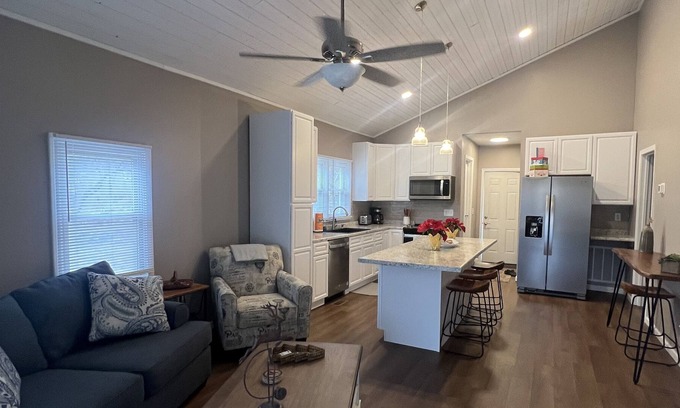 Bristol Other | Brand-new remodel. Cutest little farmhouse in Bristol!