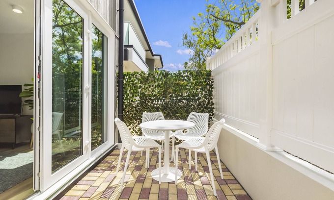 Half Moon Bay Apartment | Brand New Retreat Halfmoon Bay-Netflix