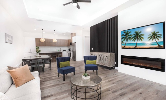 Port Charlotte House | Brand new Sleek & Stylish 3 BR unit