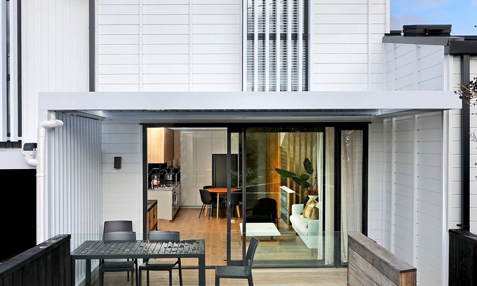 Greenlane - Ellerslie House | Brand New sunny home in Remuera