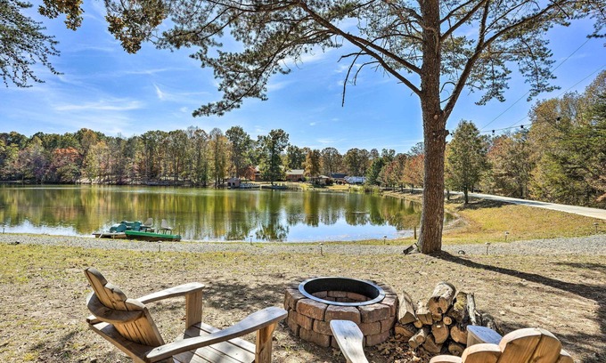 Trenton Cabin | Brand-New Trenton Cabin: Panoramic Lake Views