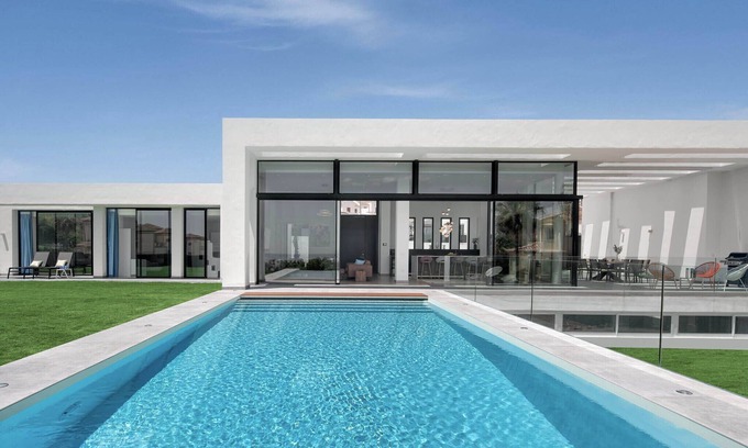 Bahia de Casares Villa | Brand new villa with sea views. Private gym. Walk to beach, restaurants.