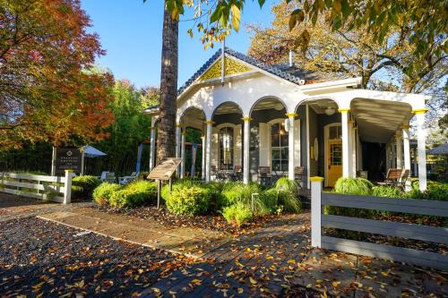 Calistoga Hotel | Brannan Cottage Inn