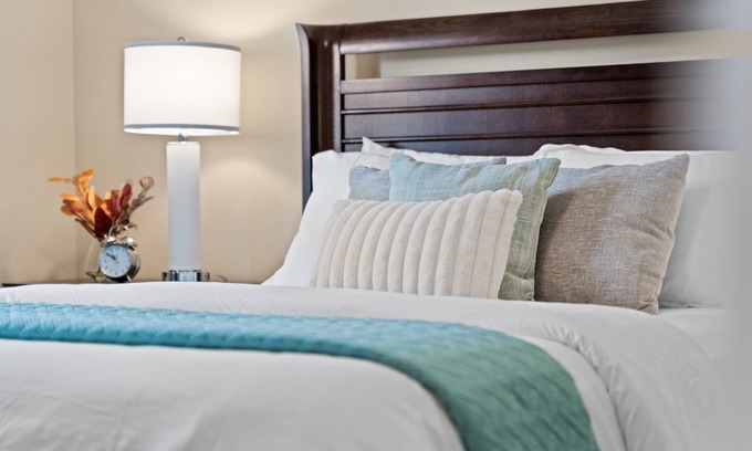 Branson House | Branson Hills Exclusive Walk-In Vacation Home - 2BD - Sleeps 6 - Great Location!