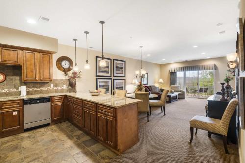 Branson House | Branson Hills Getaway - Sleeps 6