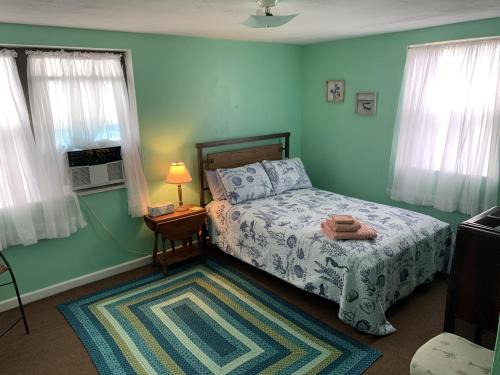 Cottage Line Apartment | Break Side Studio #5 apts