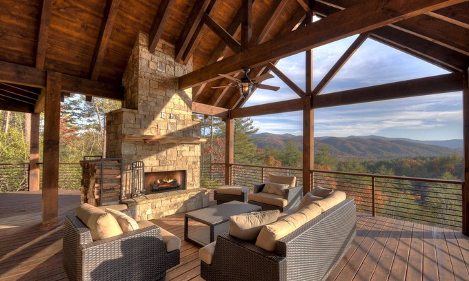 Foxfire Estates Cabin | Breakaway Ridge - Mountain Tops