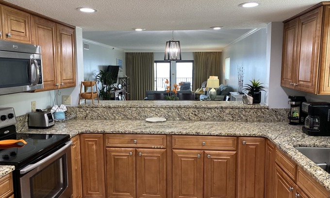Destin Condo | "Breakers East 1006" Gulf Front 2BR/2BA~Beach setup included