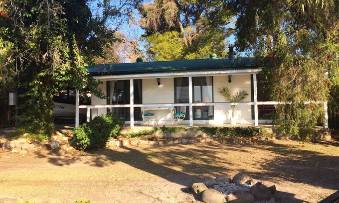 Coomba Park Cottage | Bream Cottage With Wallis Lake Water Views