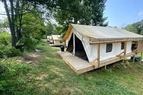 Logan Other | Breathtaking Family Friendly Tented Cabin in Logan, Ohio