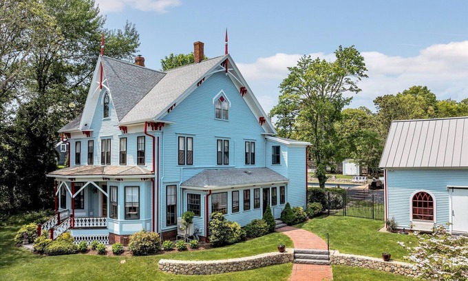Harwich House | Breathtaking Harwich Retreat w/Heated Pool and Spa RPAM086