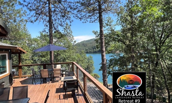 Lakehead House | Breathtaking Lakeview - Clean, Cozy, Deck, Kayaks - Shasta Lakeshore Retreat #9