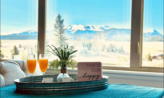 Divide House | Breathtaking Mountain View!~Spa!~Gourmet Kitchen!~Sleeps 6+Best Location!