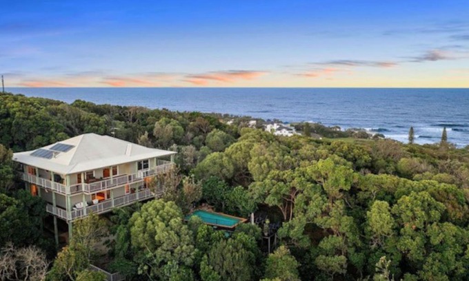 Point Arkwright House | Breathtaking Panoramic Ocean Views