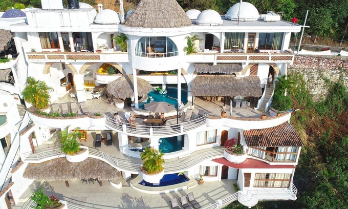 South Shore Hotel Area Villa | Breathtaking views over the entire Banderas bay from Villa Azul
