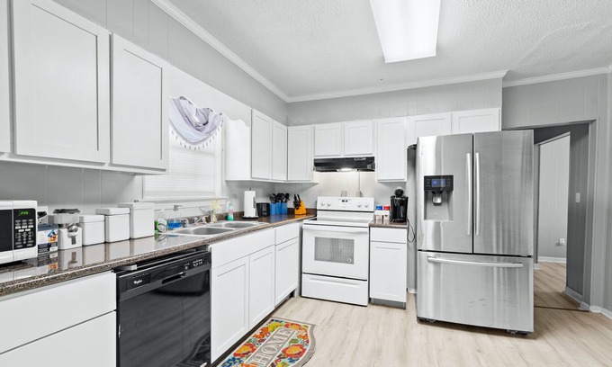 Missionary Ridge House | Breezy and Relaxing